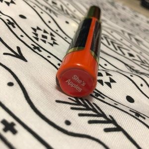 She’s Apple Lipsense